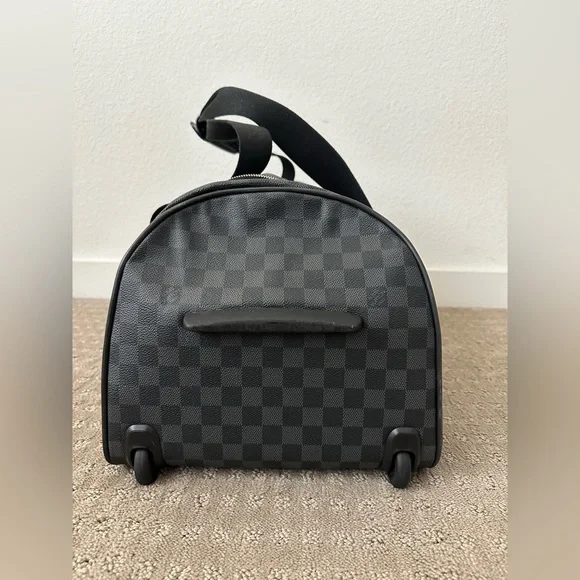 LOUIS VUITTON Neo Eole 55 Damier Graphite roller duffle - Picture 4 of 12